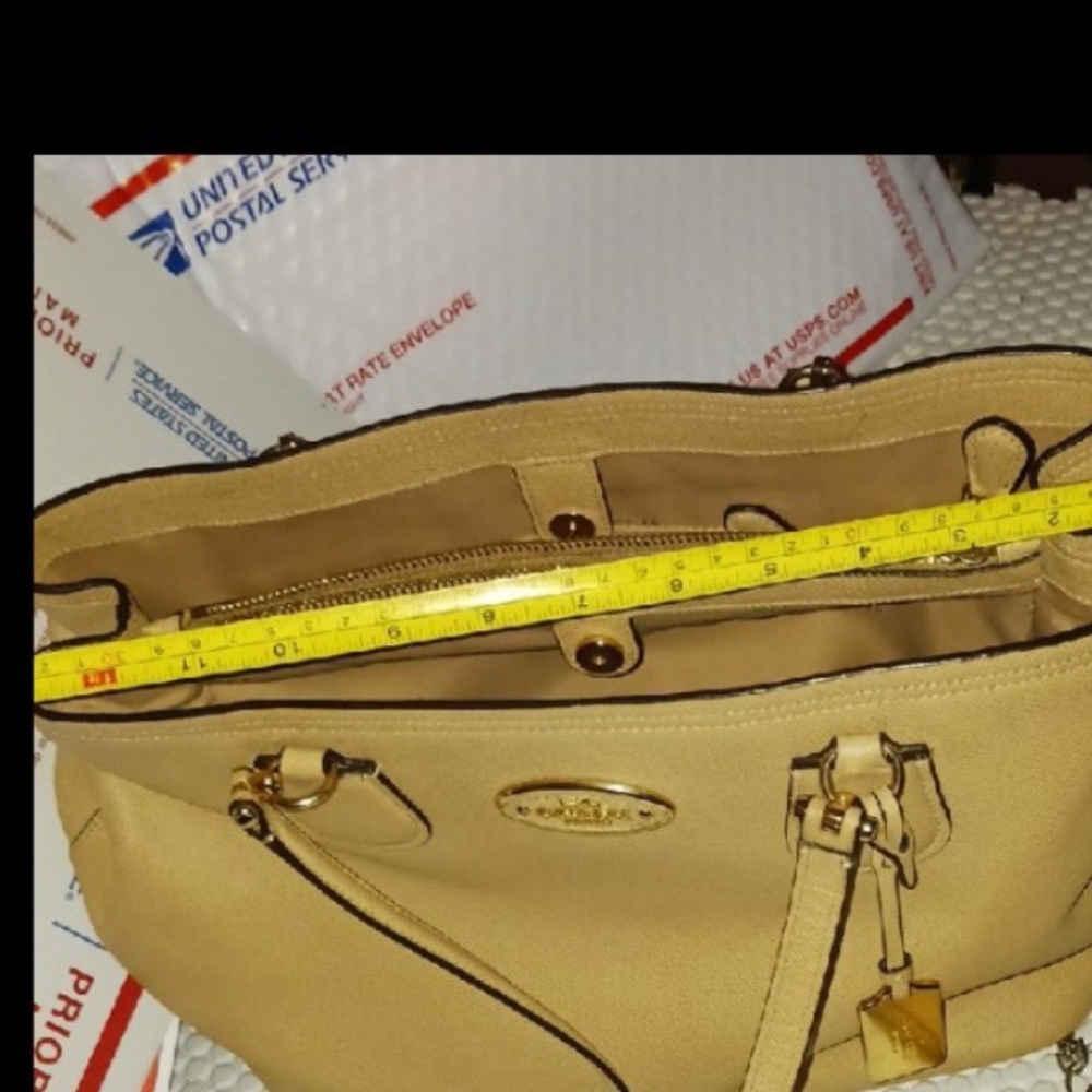 Coach Beige Leather Hobo Bag - Picture 2 of 6